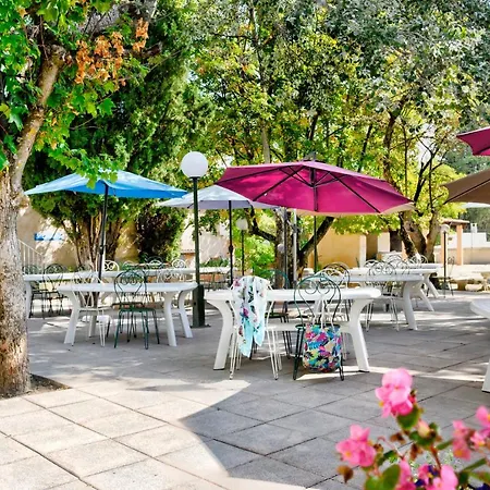 Holiday park Village Les Bories *